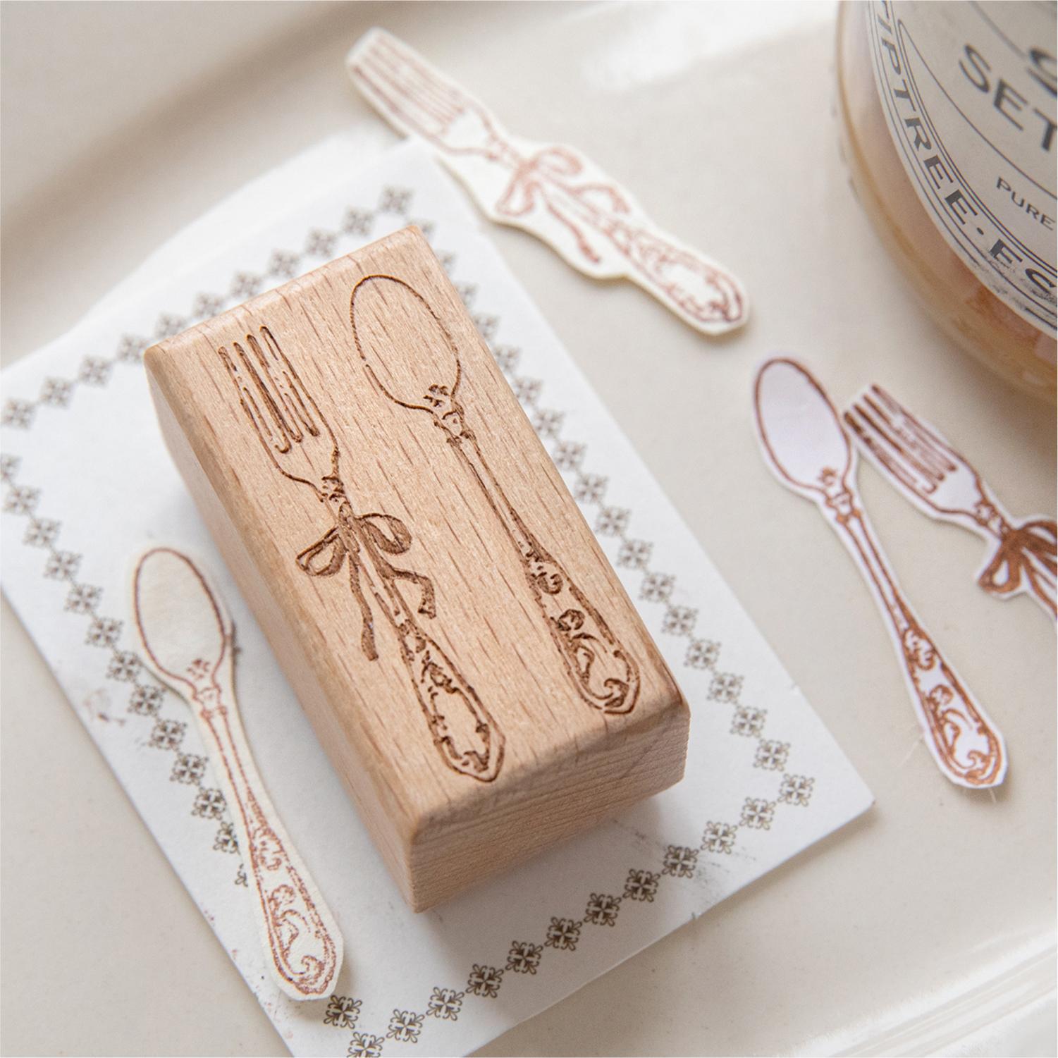 Timbro in legno con design a c - Candle Making Los Angeles recensione e prezzo